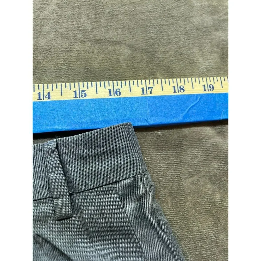 Banana Republic‎ Men's Chino Pants Classic Fit Size 33x32 Grey Flat Front